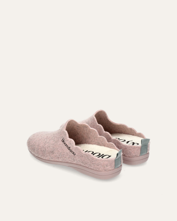 BLOOM SLIPPERS