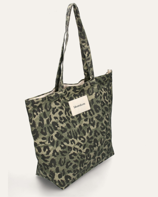 LEOPARD HUNTER TOTE