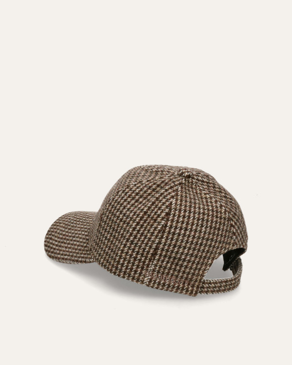 B&Y CAP