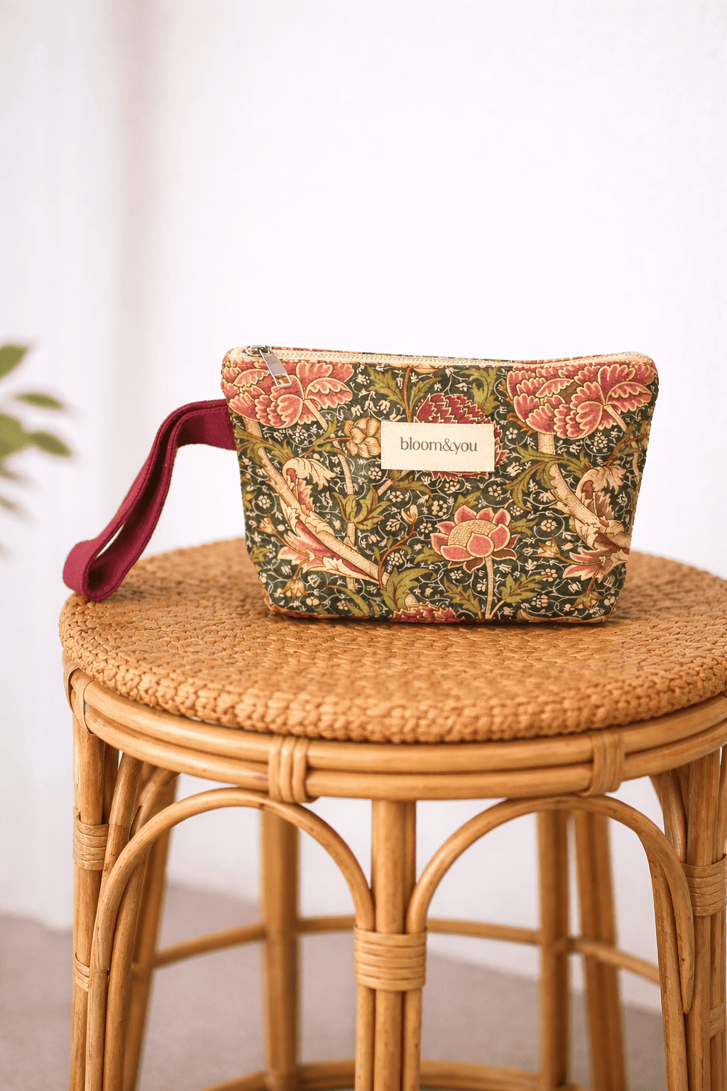 BLOSSOM BEAUTY CASE