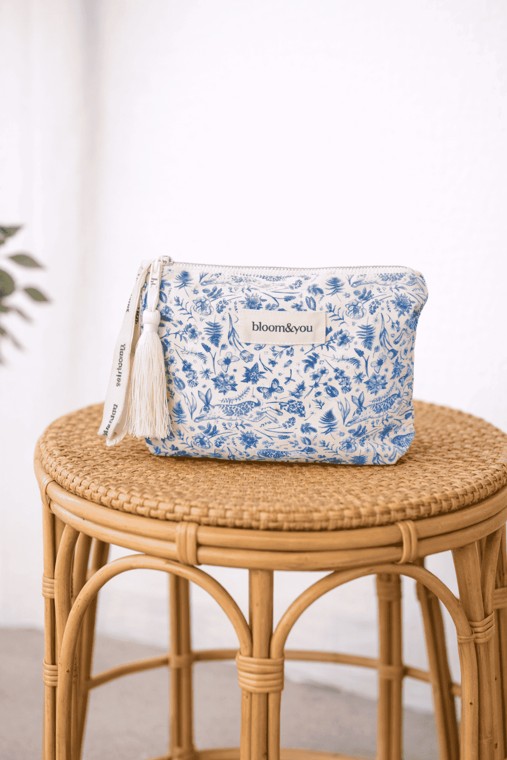 BLOOM BEAUTY CASE