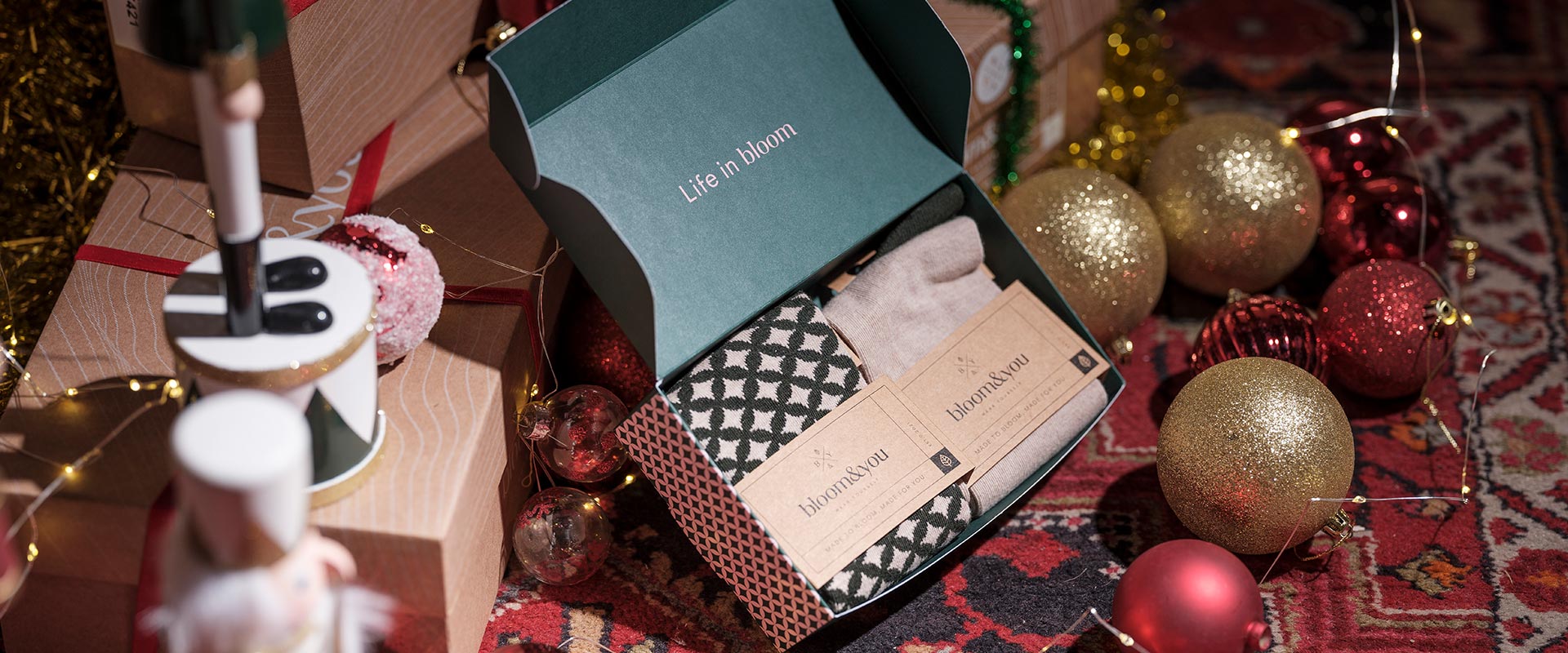 DETALLES <br> CON ENCANTO...